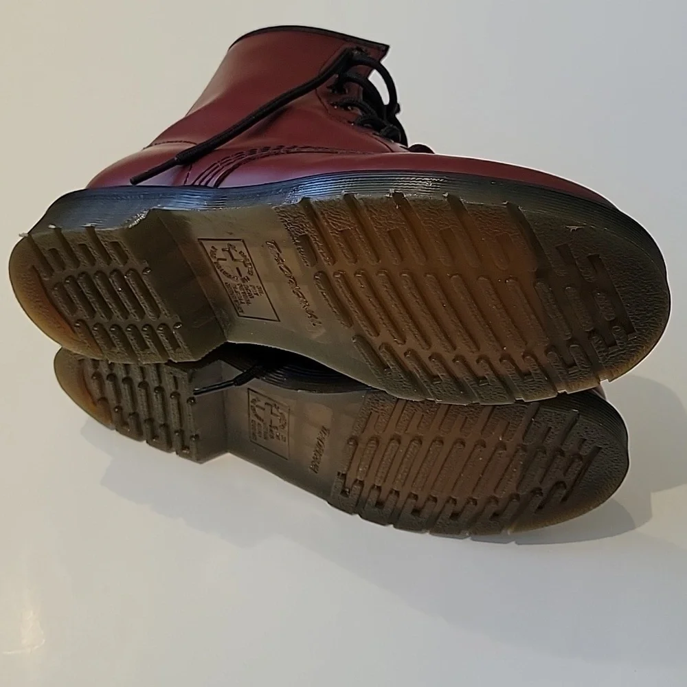 Dr. Martens 1460 Lace up Boots Burgundy Sz: 6 US - Picture 6 of 13